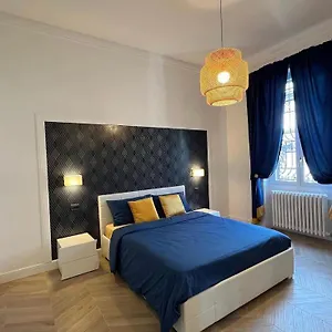 Isola Apartment Milan