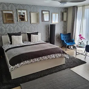 Deluxe Au 2eme Etage, Double Au 4eme Etage Not A Brussels